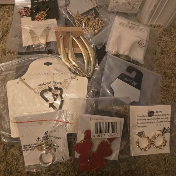 Fashion Jewelry Jewelry - Fashion Jewelry Bundle